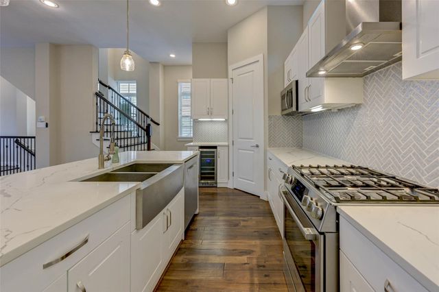 1108 Fowler Street, Houston, TX 77007