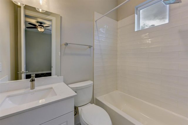 1108 Fowler Street, Houston, TX 77007