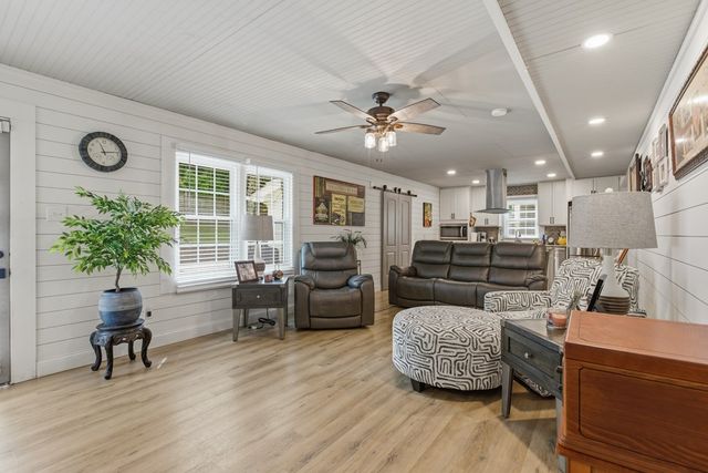 3330 East Lindsay Drive, Columbus, GA 31907