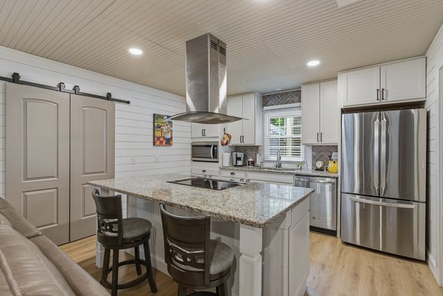 3330 East Lindsay Drive, Columbus, GA 31907