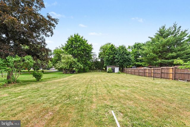 203 PINE ROAD, Mount Holly Springs, PA 17065
