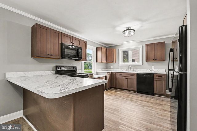 203 PINE ROAD, Mount Holly Springs, PA 17065