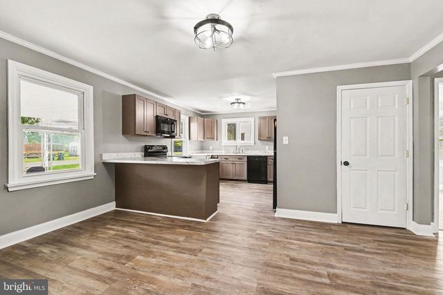203 PINE ROAD, Mount Holly Springs, PA 17065