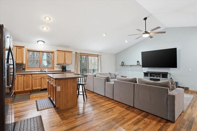 W9072 Hilltop Road, Portage, WI 53901