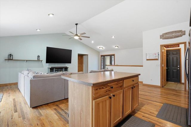 W9072 Hilltop Road, Portage, WI 53901