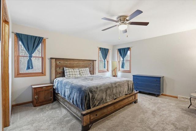 W9072 Hilltop Road, Portage, WI 53901