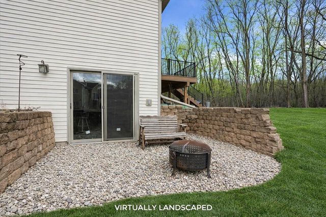W9072 Hilltop Road, Portage, WI 53901