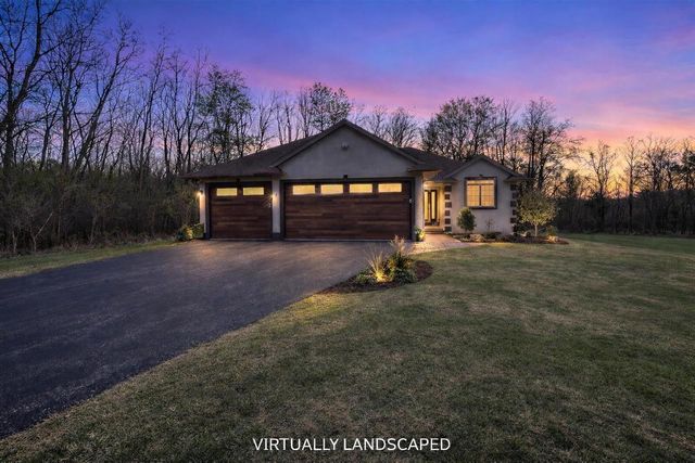 W9072 Hilltop Road, Portage, WI 53901