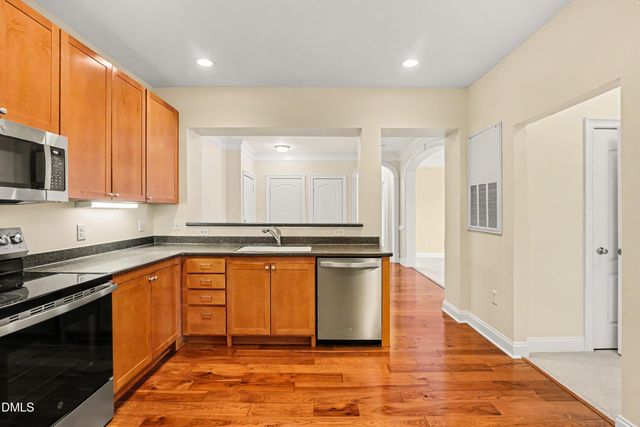 3810 Lunceston Way 301, Raleigh, NC 27613