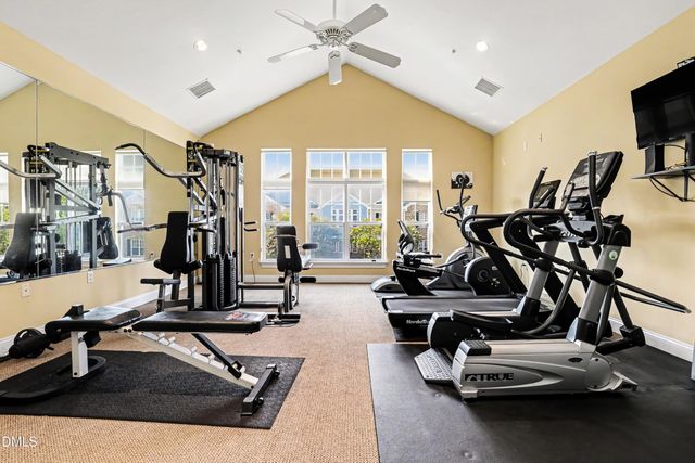 3810 Lunceston Way 301, Raleigh, NC 27613