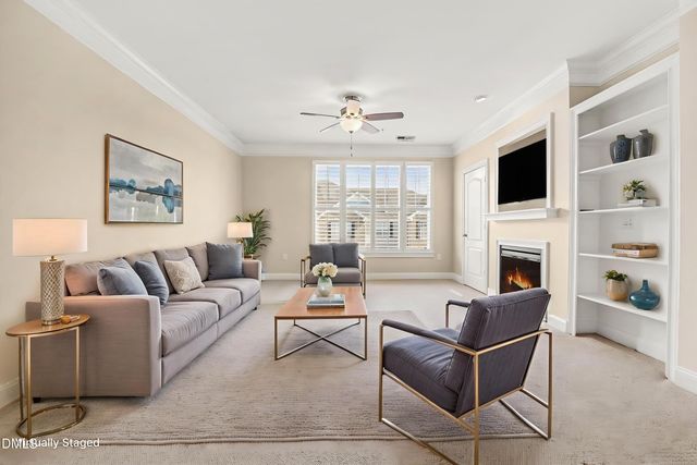 3810 Lunceston Way 301, Raleigh, NC 27613