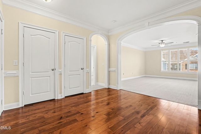 3810 Lunceston Way 301, Raleigh, NC 27613