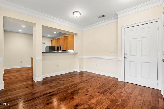 3810 Lunceston Way 301, Raleigh, NC 27613