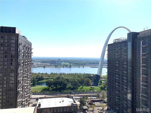 300 N Broadway 1402, St Louis, MO 63102