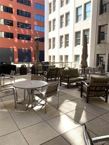 300 N Broadway 1402, St Louis, MO 63102