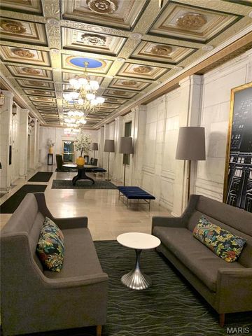 300 N Broadway 1402, St Louis, MO 63102