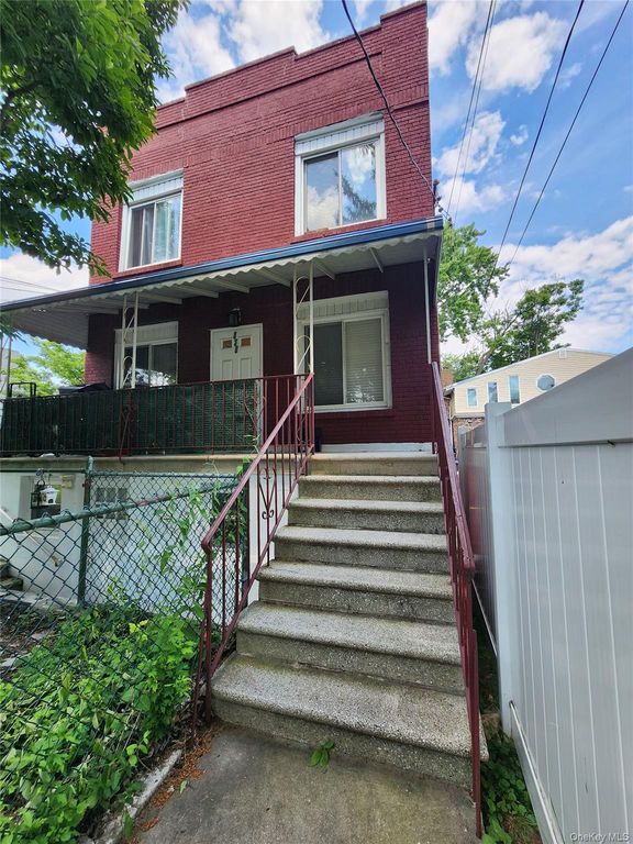 836 Revere Avenue, Bronx, NY 10465 — exterior