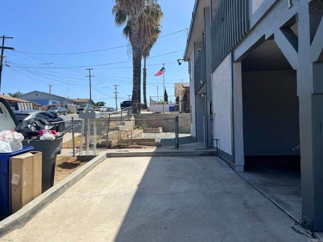 1402 E 14th St 1, National City, CA 91950