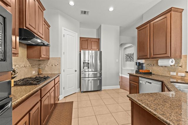 8505 Alophia DR, Austin, TX 78739