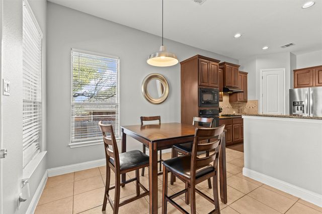 8505 Alophia DR, Austin, TX 78739