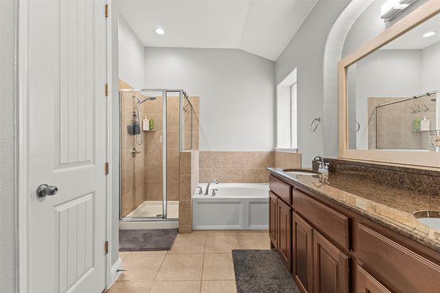 8505 Alophia DR, Austin, TX 78739