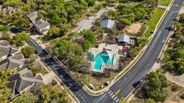 8505 Alophia DR, Austin, TX 78739