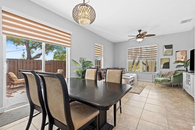 4422 Morgan Lane 11-9, Davie, FL 33328