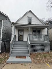 2057 W 70th Place, Chicago, IL 60636