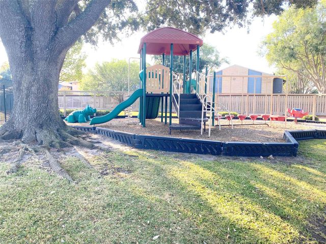 3166 Windchase Boulevard 465, Houston, TX 77082