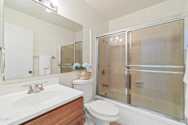 2585 Rudder Avenue, Port Hueneme, CA 93041