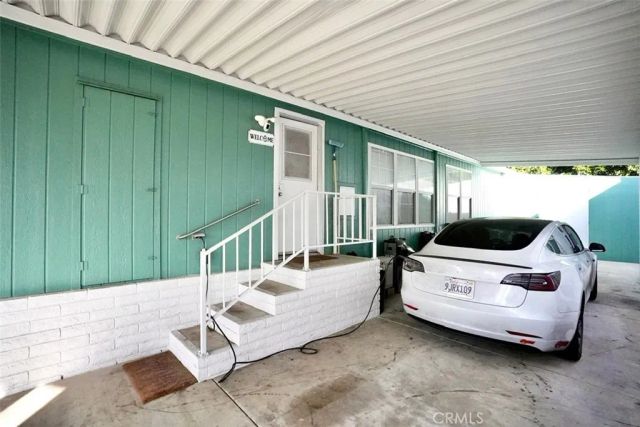 19127 Pioneer 4, Artesia, CA 90701