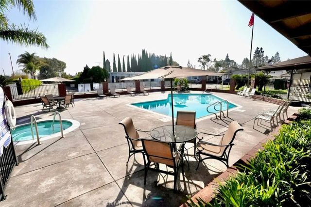 19127 Pioneer 4, Artesia, CA 90701