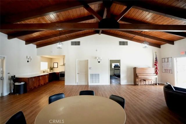 19127 Pioneer 4, Artesia, CA 90701