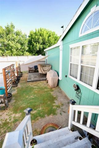 19127 Pioneer 4, Artesia, CA 90701