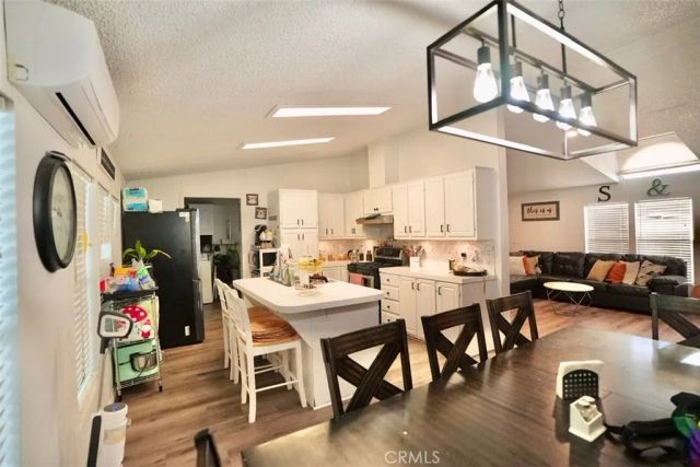19127 Pioneer 4, Artesia, CA 90701