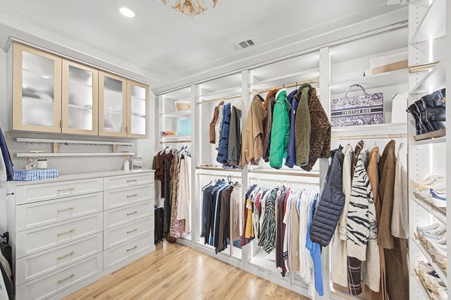 2012 Cedar Ln, Nashville, TN 37212