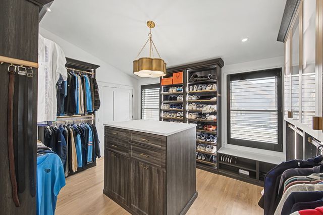 2012 Cedar Ln, Nashville, TN 37212