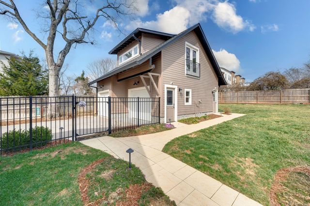 2012 Cedar Ln, Nashville, TN 37212