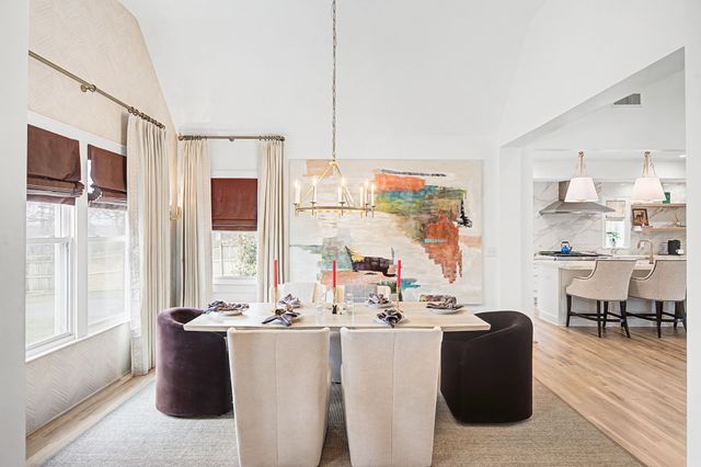 2012 Cedar Ln, Nashville, TN 37212