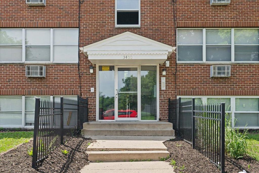 3400 10th Avenue S, Minneapolis, MN 55407 — photo 2