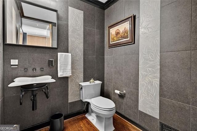 1216 E Rock Springs Road, Atlanta, GA 30306