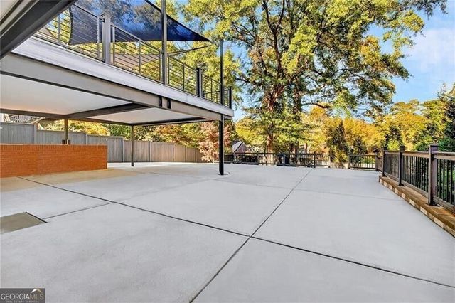 1216 E Rock Springs Road, Atlanta, GA 30306