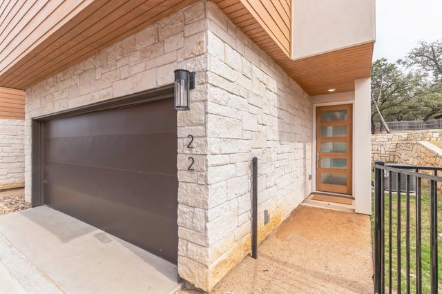 6819 Wolfcreek PASS 22, Austin, TX 78749