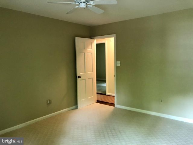 1001 RACHEL LN SW, Vienna, VA 22180