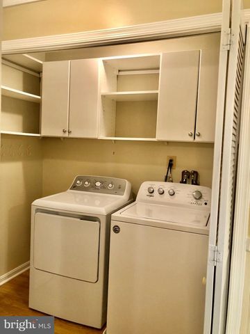 1001 RACHEL LN SW, Vienna, VA 22180