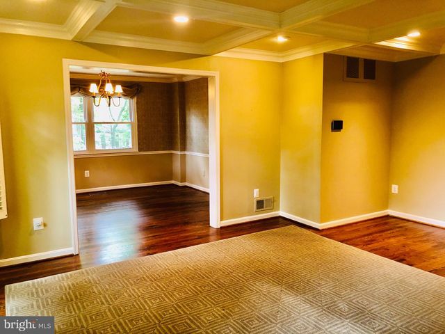 1001 RACHEL LN SW, Vienna, VA 22180