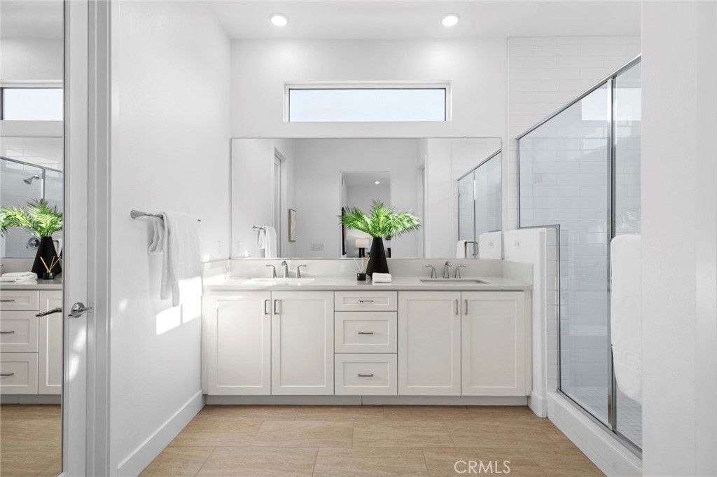 Image 19 of property listing at 241 Proctor, Irvine, CA 92618