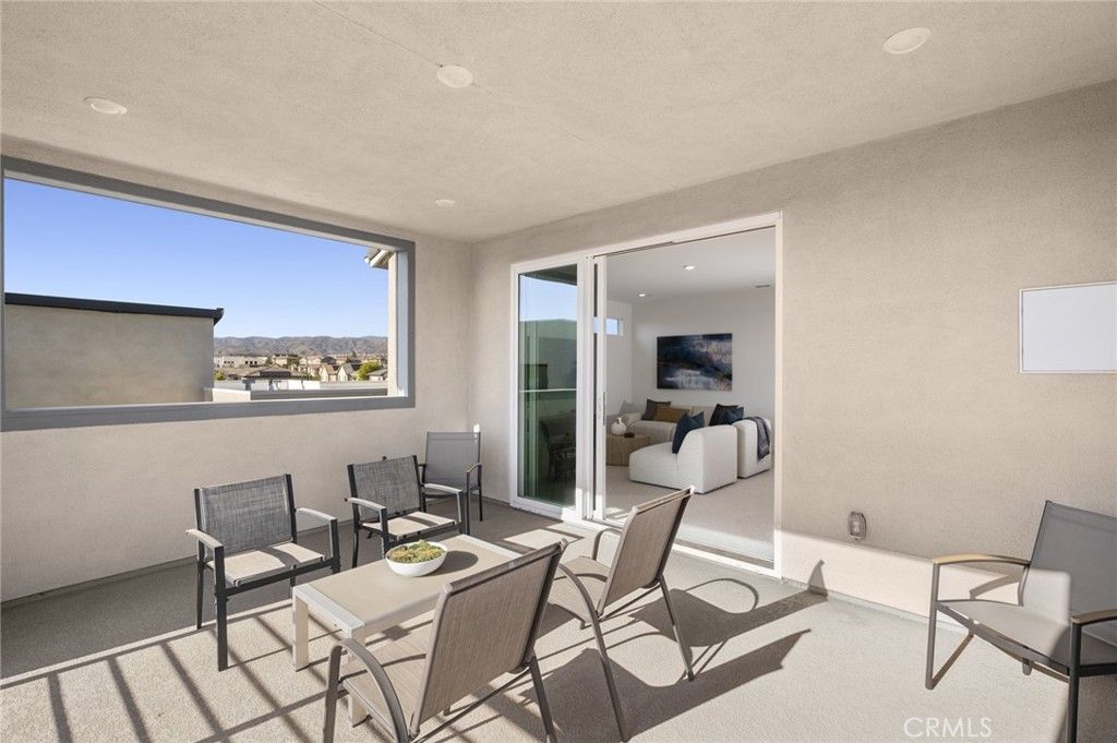 Image 29 of property listing at 241 Proctor, Irvine, CA 92618
