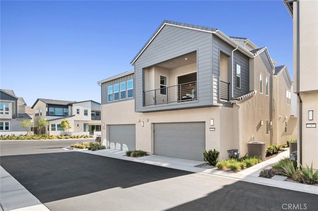 Image 35 of property listing at 241 Proctor, Irvine, CA 92618