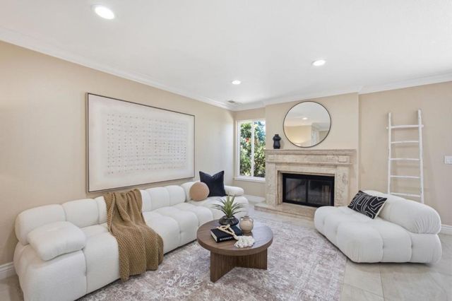 3121 Oakgate Way, San Jose, CA 95148